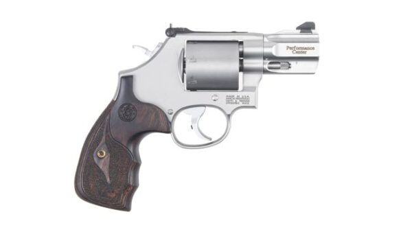 SMITH and WESSON MODEL 686 PERFORMANCE CENTER .357 MAGNUM REVOLVER