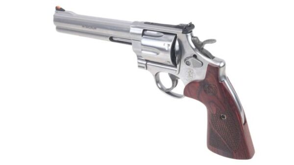 SMITH & WESSON MODEL 629 DELUXE .44 MAGNUM REVOLVER - 6"